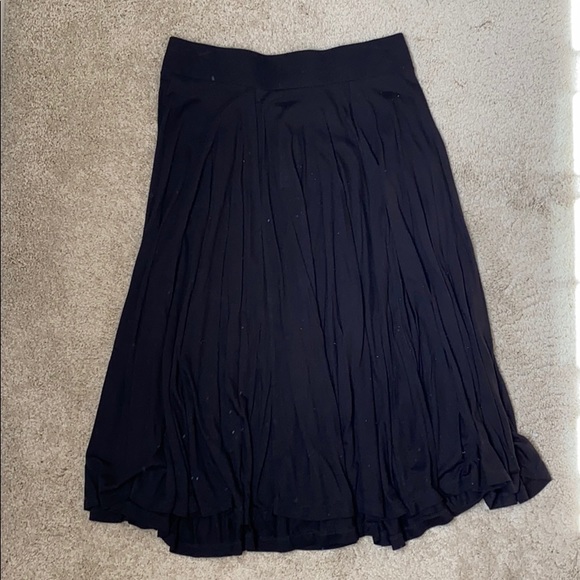 H&M Dresses & Skirts - Black Flowy, Pleated, A Line Midi Skirt